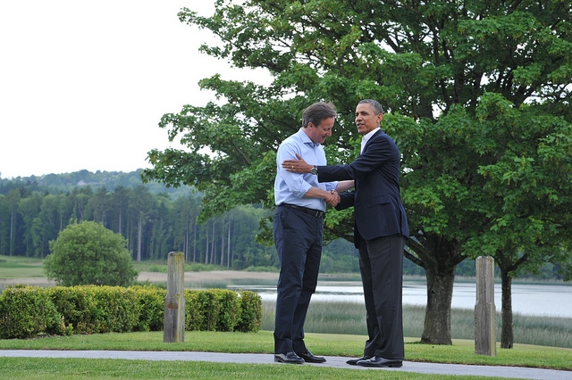 Bildet viser USAs president Barack Obama og Storbritannias statsminister David Cameron. 