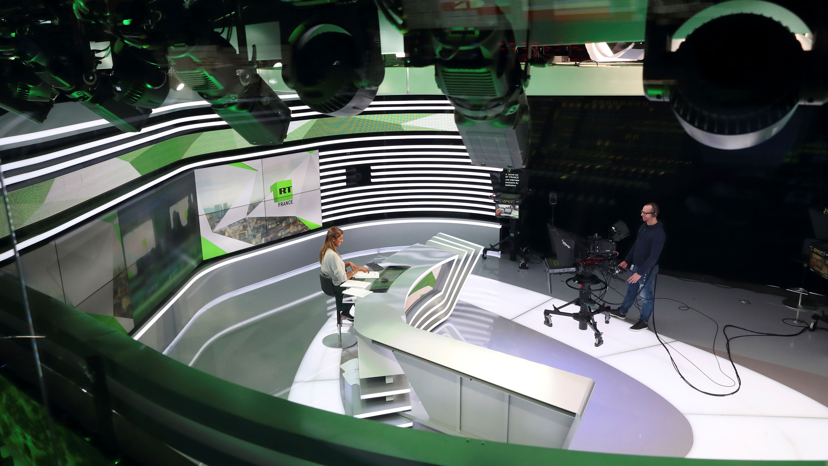 Bildet viser et tv-studio his den russiske TV-kanalen RT