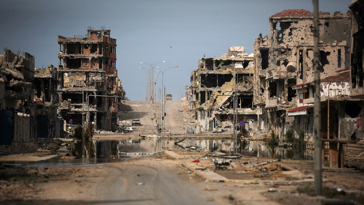 Bildet viser byen Sirte i Libya, som ble fullstendig ødelagt av kamper i 2011.